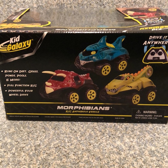 Morphibians — Remote Control Amphibious Vehicle toy. Very popular!! Great Gift!! - Picture 3 of 4